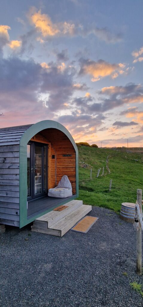 Kleiner Pod direkt am Meer – perfekte Unterkunft zum Buchen in Europa