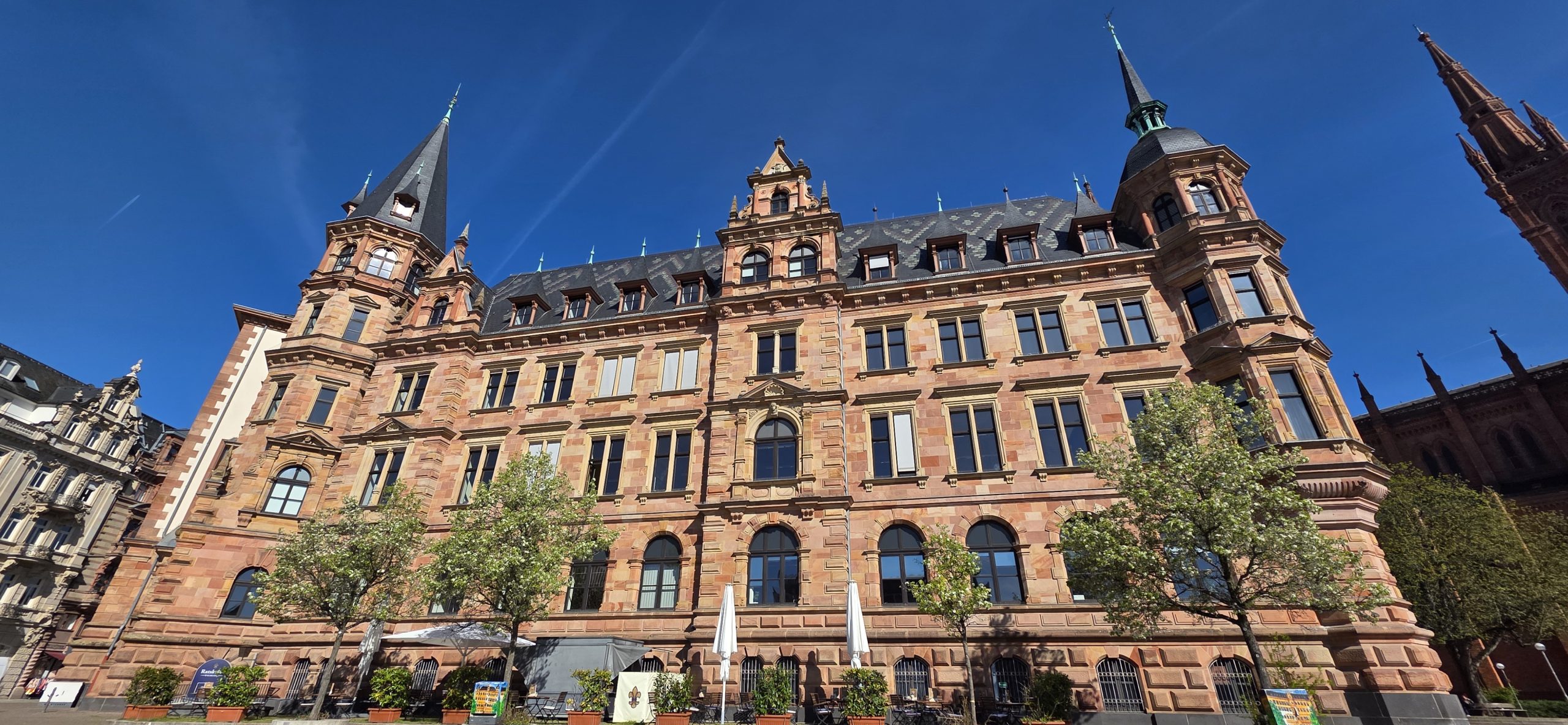 Wiesbaden Tagesausflug durch die Altstadt mit Marktplatz