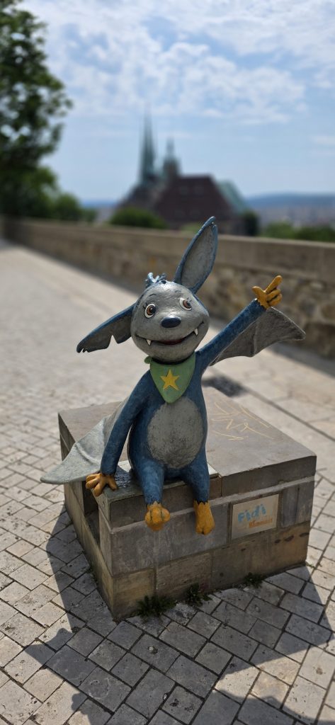 Sandmännchen Figur in der Innenstadt von Erfurt