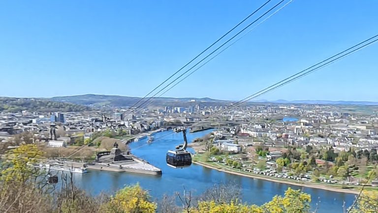 Koblenz Tagesausflug mit Blick auf das Deutsche Eck