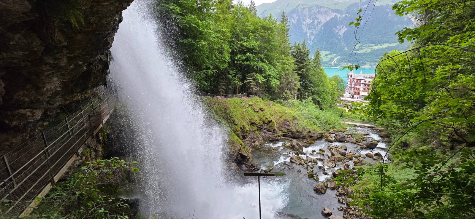 Giessbachfall Schweiz und Grand Hotel