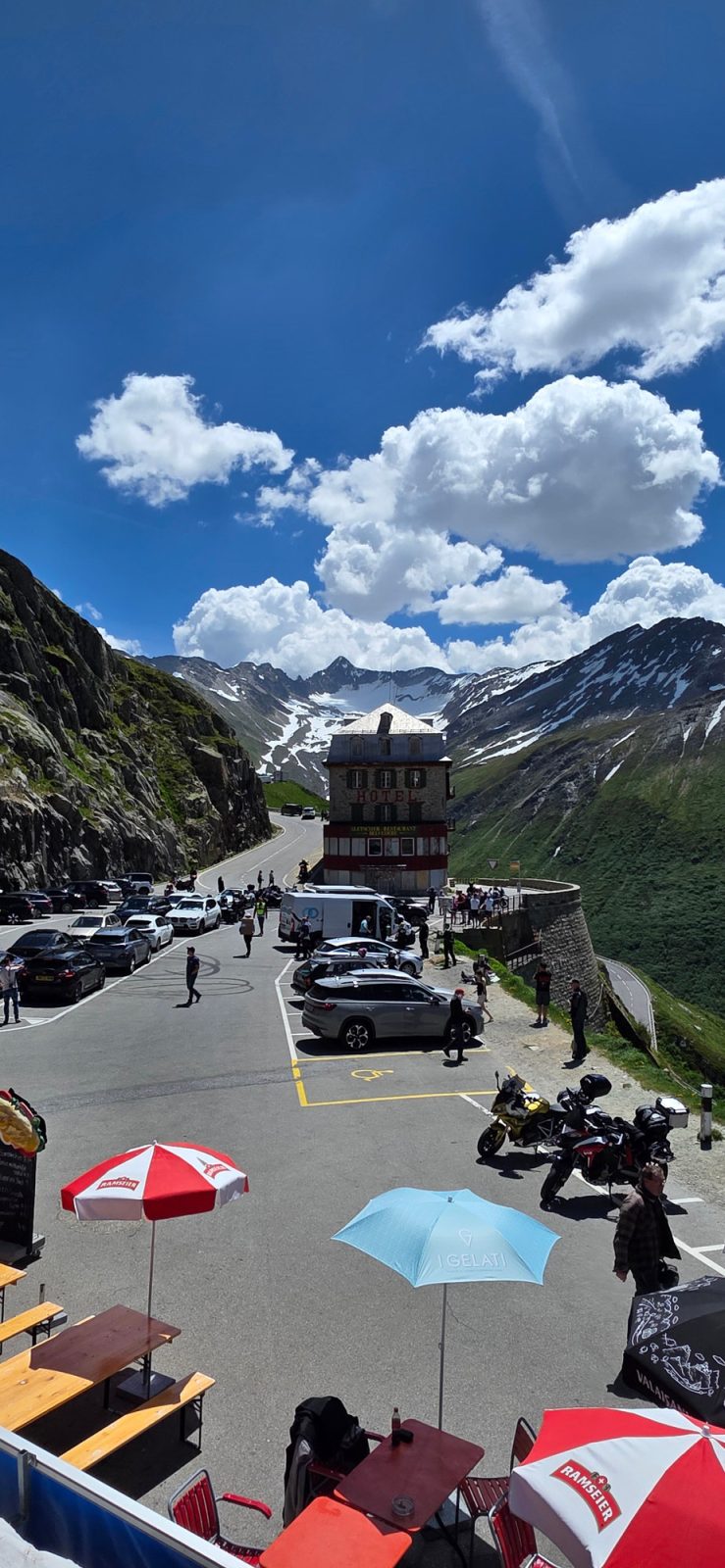 Rhonegletscher Eishöhle parkplatz