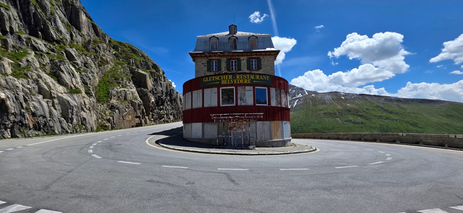 Rhonegletscher Eishöhle
