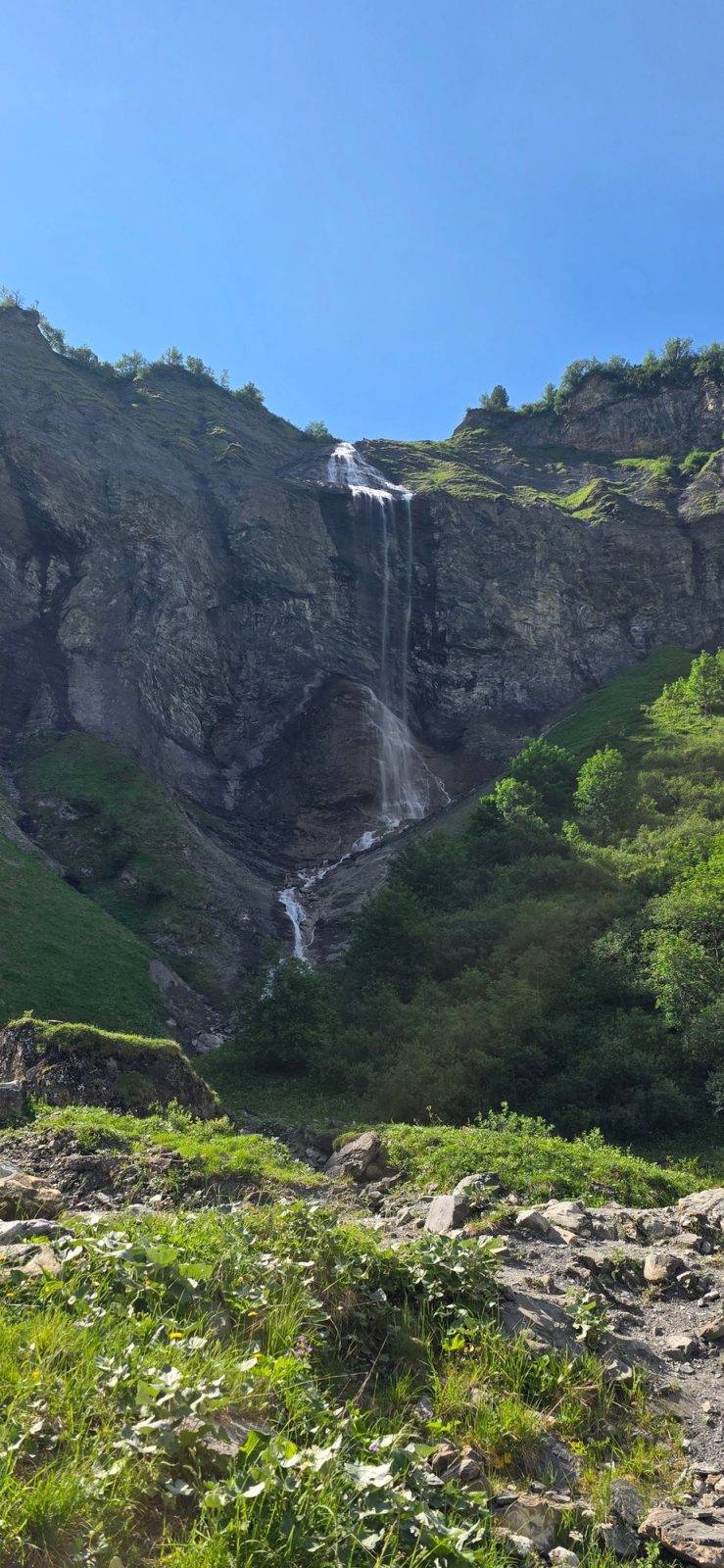 Wasserfall-Arena Batöni Wanderung