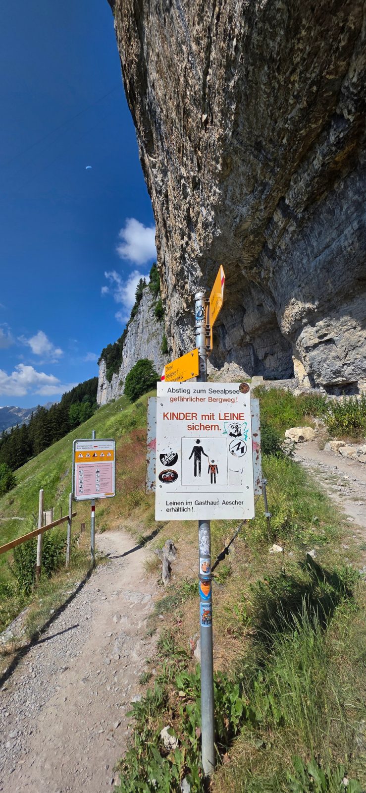 Hinweischilder