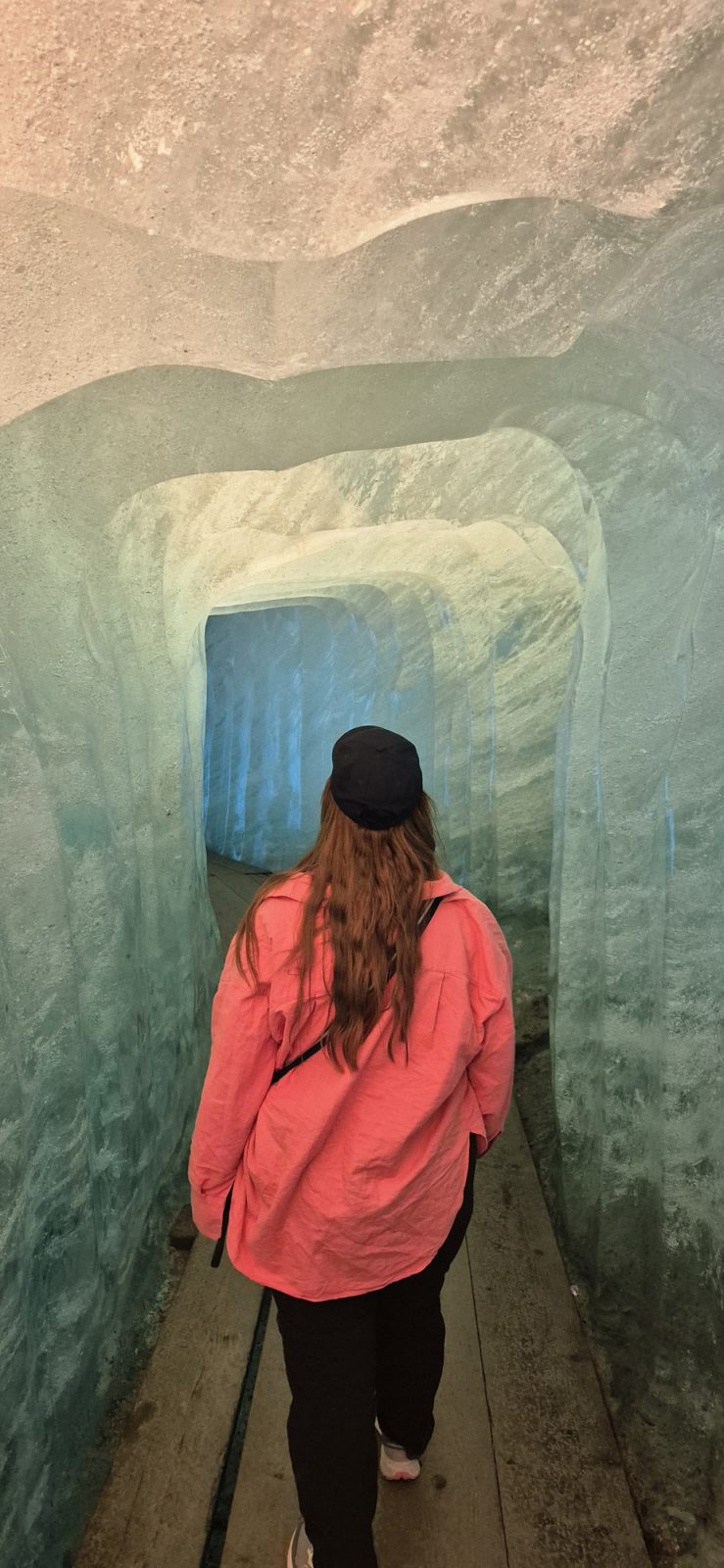 Rhonegletscher Eishöhle