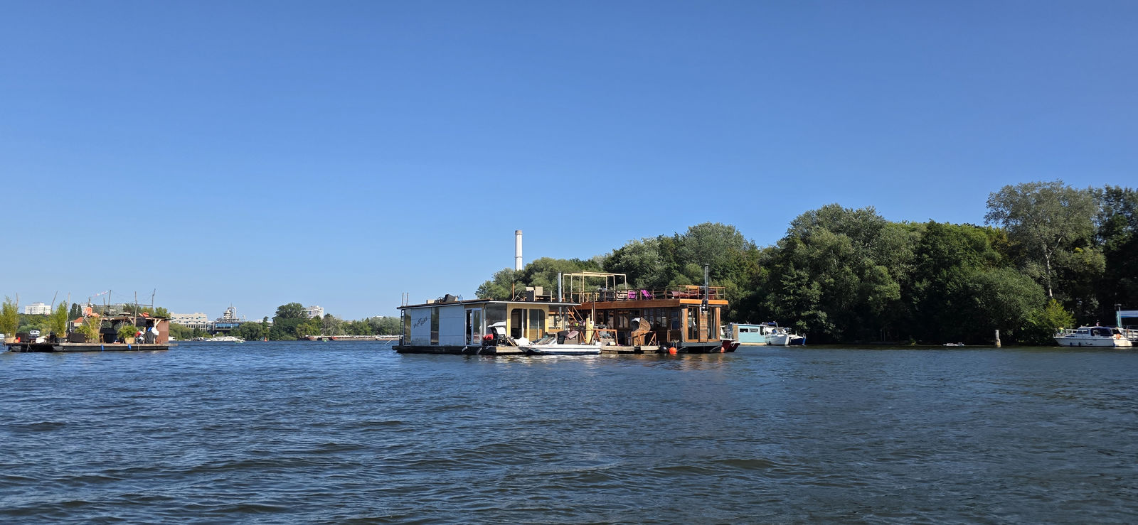 Hausboote auf der Spree